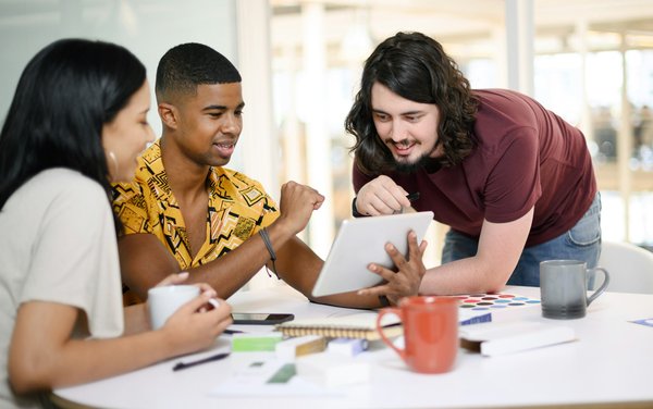 Comment l'agence de communication à Carcassonne peut vous aider ?